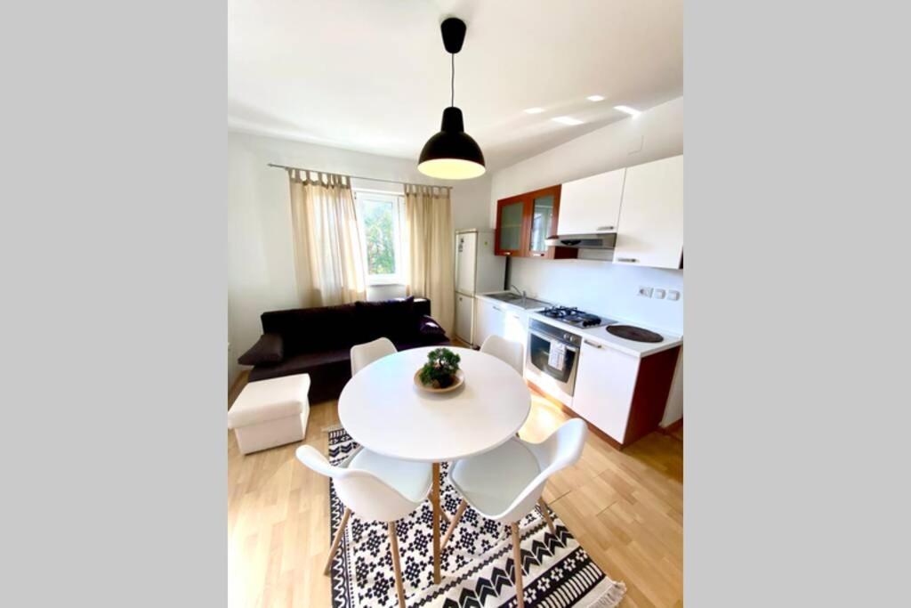 Cozy Apartment อูมัค ภายนอก รูปภาพ